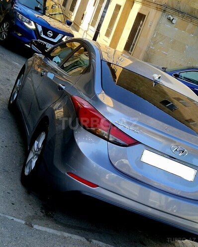 Hyundai Elantra 2015, 233,355 km - 1.8 l - Bakı