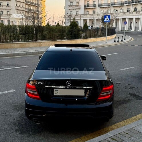Mercedes C 250 2013, 224,000 km - 1.8 l - Bakı