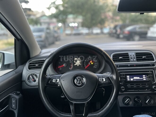 Volkswagen Polo 2019, 174,000 km - 1.6 l - Bakı