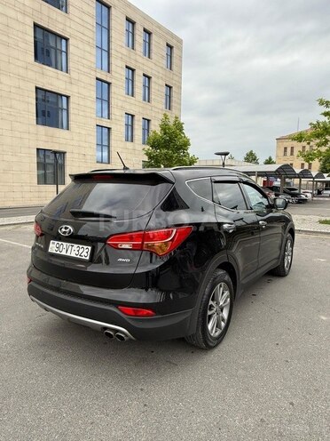 Hyundai Santa Fe 2013, 175,000 km - 2.4 l - Quba