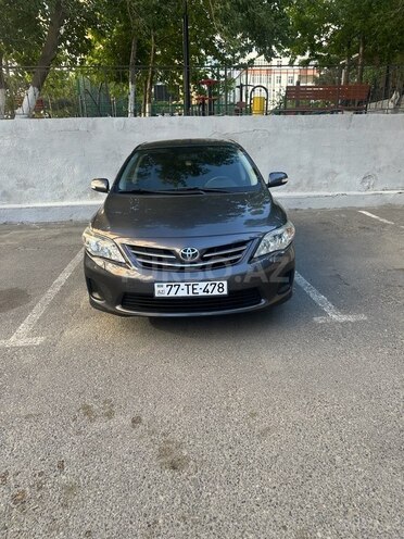 Toyota Corolla 2013, 172,000 km - 1.6 l - Bakı