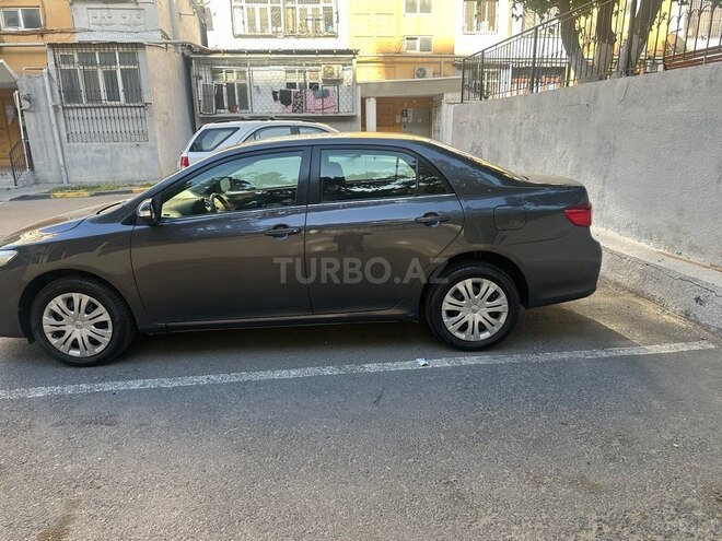 Toyota Corolla 2013, 172,000 km - 1.6 l - Bakı