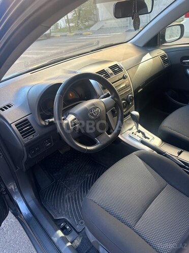 Toyota Corolla 2013, 172,000 km - 1.6 l - Bakı