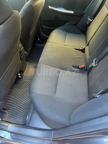 Toyota Corolla 2013, 172,000 km - 1.6 l - Bakı