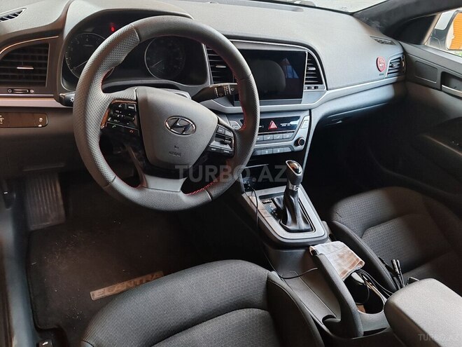 Hyundai Elantra 2017, 100,584 km - 2.0 l - Bakı