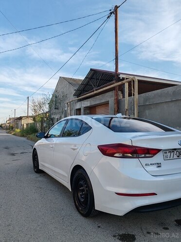 Hyundai Elantra 2017, 100,584 km - 2.0 l - Bakı