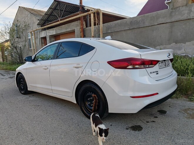 Hyundai Elantra 2017, 100,584 km - 2.0 l - Bakı