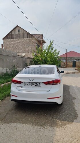 Hyundai Elantra 2017, 100,584 km - 2.0 l - Bakı