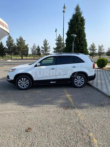 Kia Sorento 2011, 284,000 km - 2.0 l - Bərdə