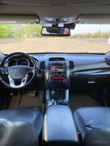 Kia Sorento 2011, 284,000 km - 2.0 l - Bərdə