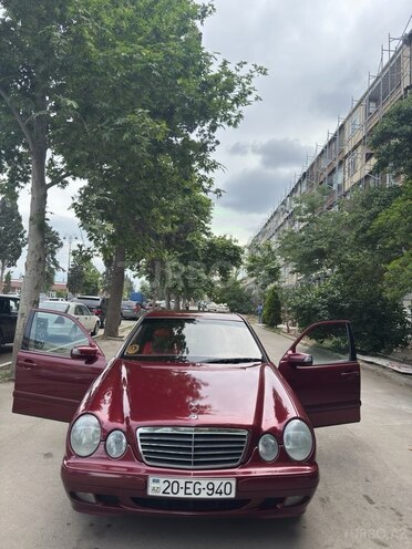 Mercedes E 200 1999, 564,000 km - 2.0 l - Gəncə