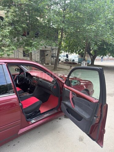 Mercedes E 200 1999, 564,000 km - 2.0 l - Gəncə