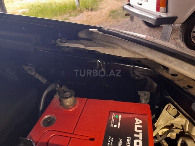 Toyota Land Cruiser Prado 2006, 267,233 km - 2.7 л - Bakı