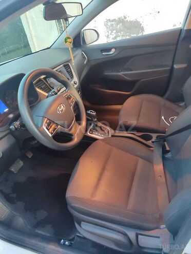 Hyundai Accent 2019, 159,325 km - 1.6 l - Bakı