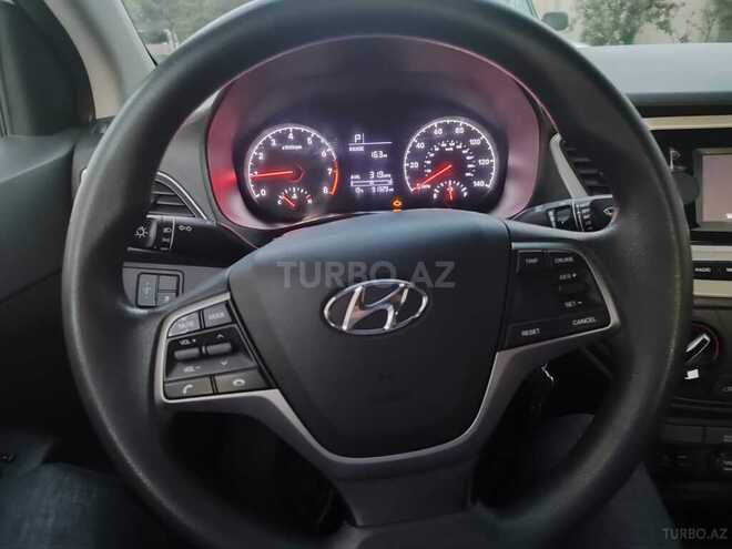 Hyundai Accent 2019, 159,325 km - 1.6 l - Bakı