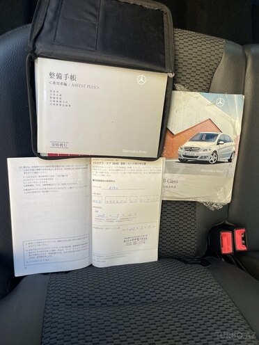 Mercedes B 170 2009, 104,000 km - 1.7 л - Bakı