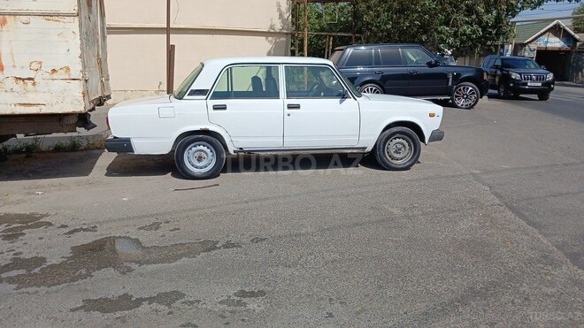 LADA (VAZ) 2107 2001, 80,000 km - 1.6 l - Bakı