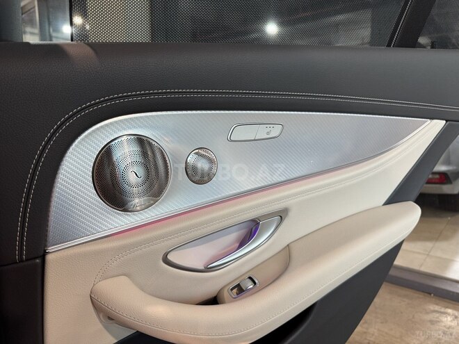 Mercedes E 300 e 2022, 18,000 km - 2.0 л - Bakı