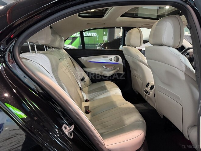 Mercedes E 300 e 2022, 18,000 km - 2.0 л - Bakı