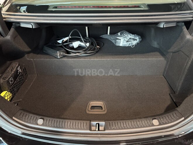Mercedes E 300 e 2022, 18,000 km - 2.0 л - Bakı
