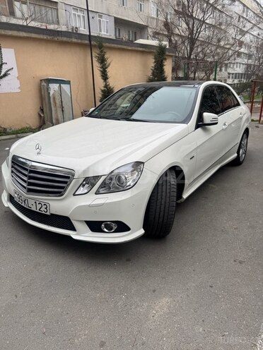 Mercedes E 250 2009, 149,000 km - 1.8 l - Bakı