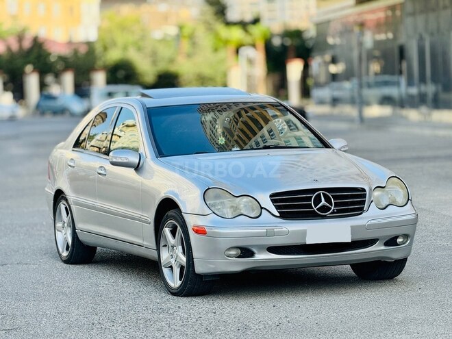 Mercedes C 240 2001, 259,000 km - 2.4 l - Bakı