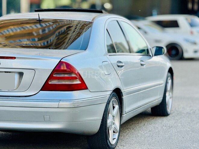 Mercedes C 240 2001, 259,000 km - 2.4 l - Bakı