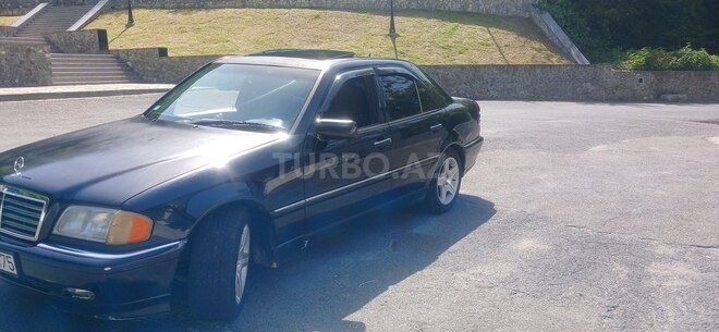 Mercedes C 230 1997, 237,382 km - 2.3 l - Şəki