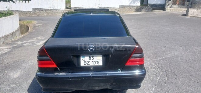 Mercedes C 230 1997, 237,382 km - 2.3 l - Şəki