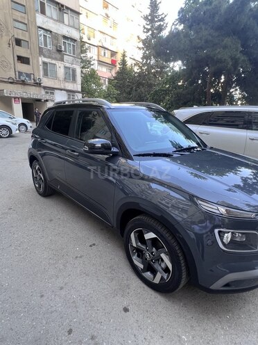 Hyundai Venue 2023, 14,600 km - 1.6 л - Bakı