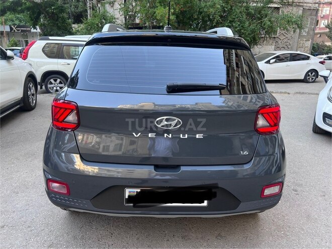 Hyundai Venue 2023, 14,600 km - 1.6 л - Bakı
