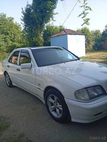 Mercedes C 220 d 2000, 438,000 km - 2.2 л - Astara