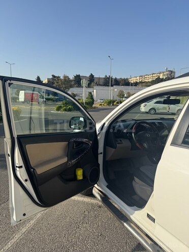 Toyota RAV4 2006, 300,000 km - 2.4 l - Bakı