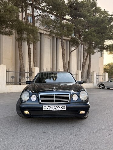 Mercedes E 240 1999, 280,000 km - 2.4 l - Bakı