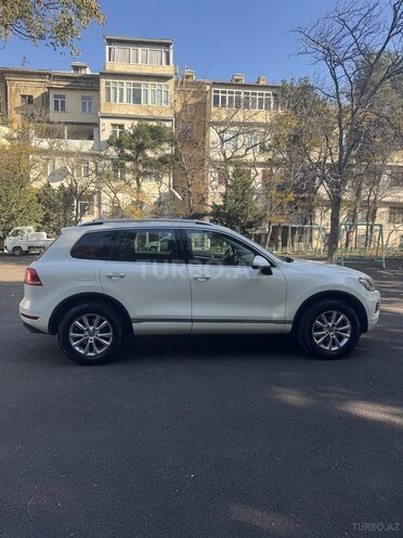 Volkswagen Touareg 2010, 184,000 km - 3.6 l - Bakı
