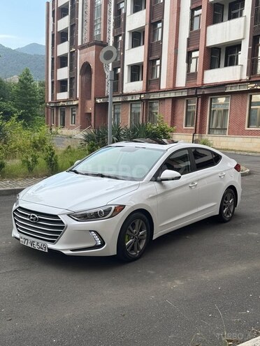 Hyundai Elantra 2018, 61,000 km - 2.0 l - Zaqatala