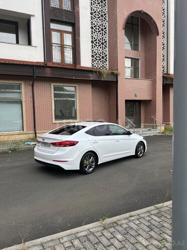 Hyundai Elantra 2018, 61,000 km - 2.0 l - Zaqatala