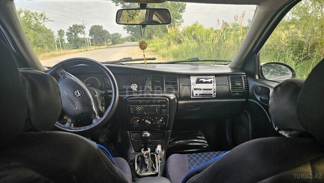 Opel Vectra 1999, 390,000 km - 2.0 l - Quba