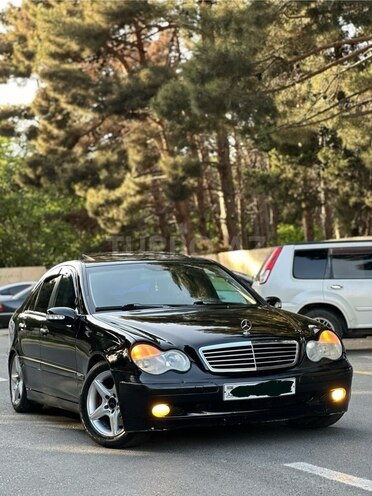 Mercedes C 240 2001, 195,410 km - 2.4 l - Bakı