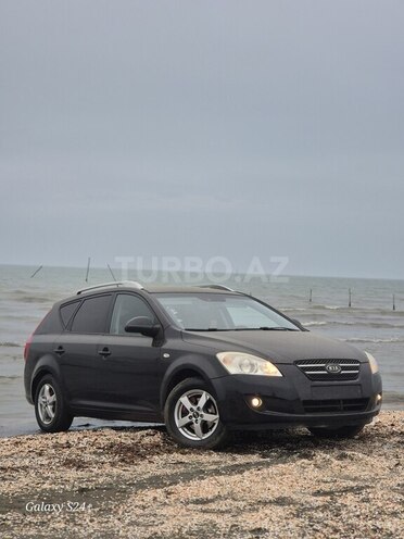 Kia Ceed 2007, 380,000 km - 1.6 l - Astara