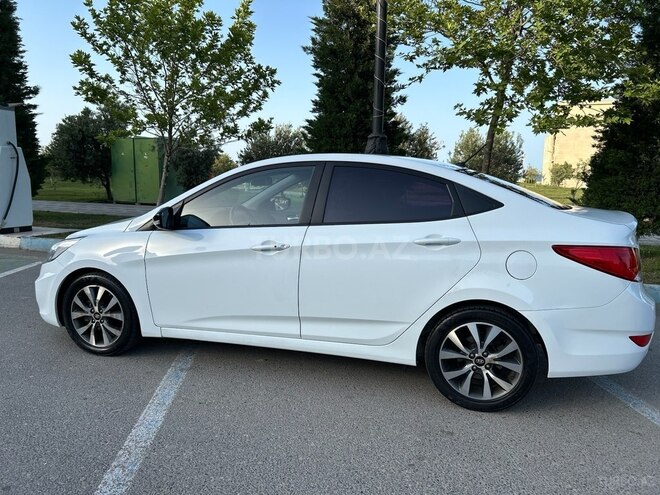 Hyundai Accent 2015, 167,000 km - 1.6 l - Sumqayıt