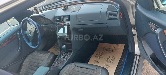 Mercedes C 200 1998, 330,429 km - 2.0 l - Astara