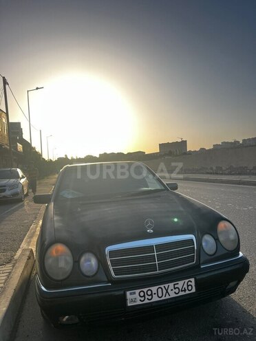 Mercedes E 200 1997, 298,232 km - 2.0 l - Bakı