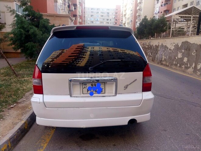 Mitsubishi Chariot 2001, 323,832 km - 2.4 l - Bakı