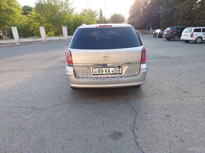Opel Astra 2005, 333,000 km - 1.4 l - Bakı