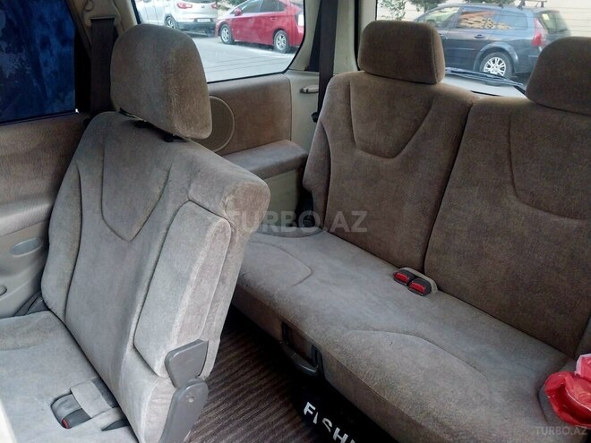 Mitsubishi Chariot 2001, 323,832 km - 2.4 l - Bakı