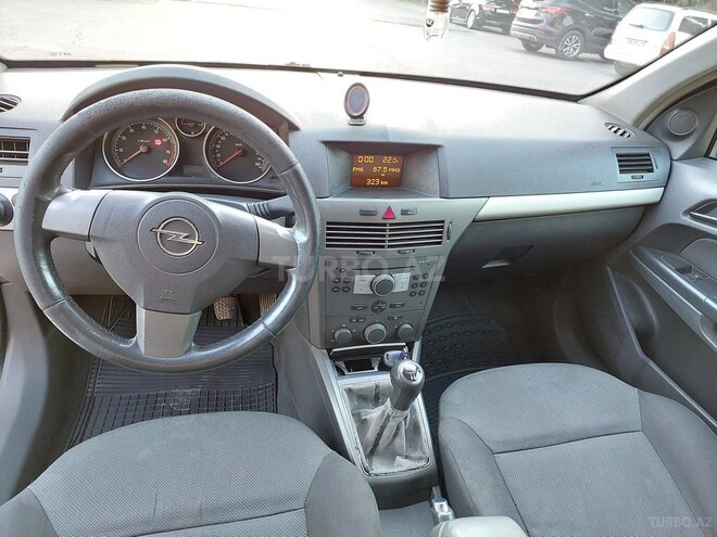 Opel Astra 2005, 333,000 km - 1.4 l - Bakı