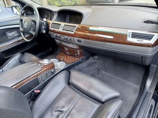 BMW 745-5