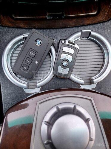 BMW 745-17