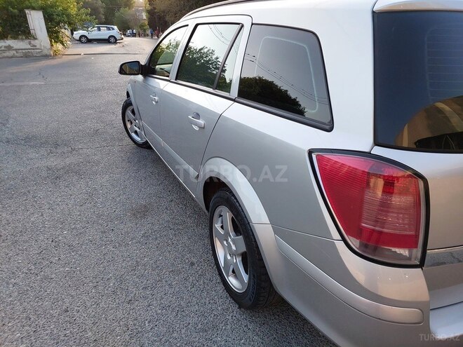 Opel Astra 2005, 333,000 km - 1.4 l - Bakı